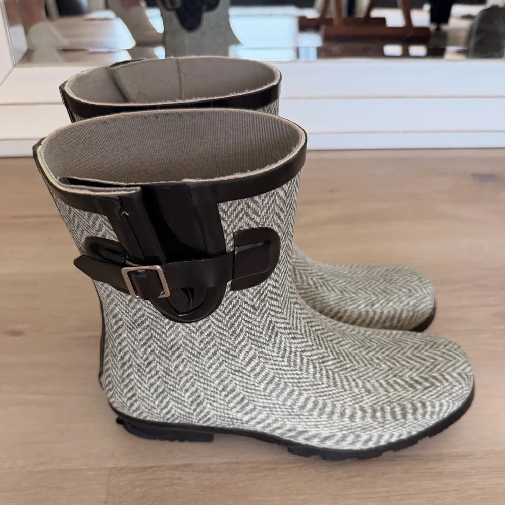 Nomad Rain Boot Chevron 9 - Picture 3 of 7